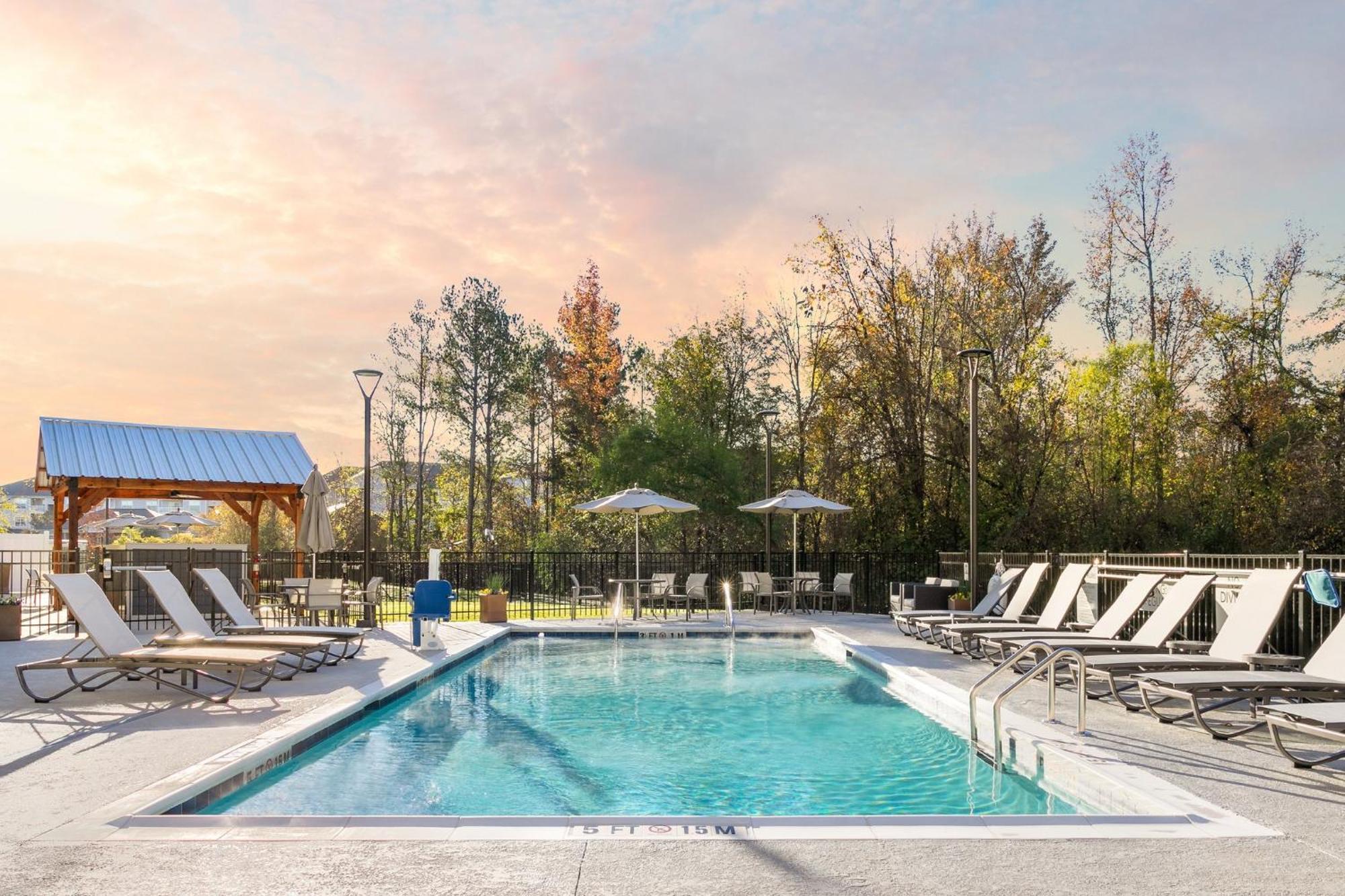 Holiday Inn Express Chattanooga - Hamilton Place 外观 照片